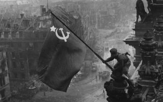 Знамя Победы над Рейхстагом